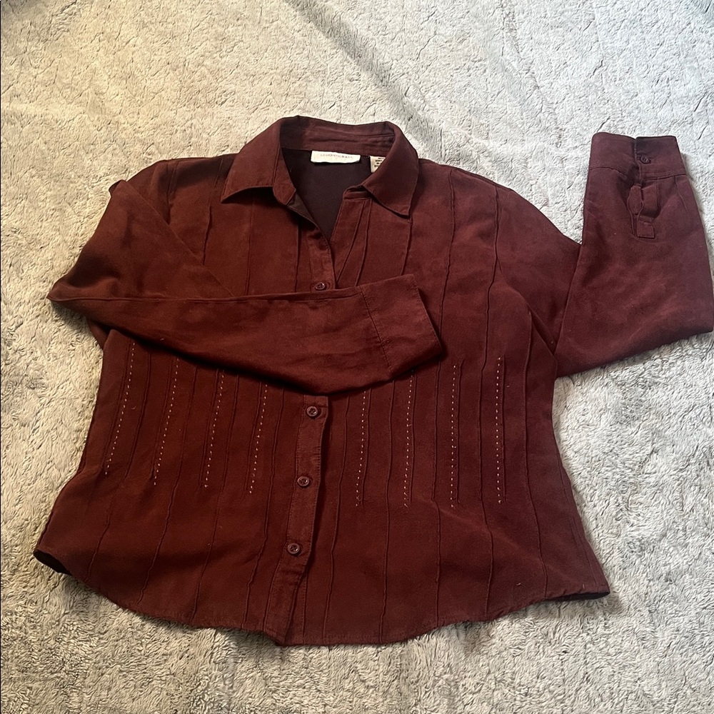 Women’s Button-Up Blouse in Deep Burgundy